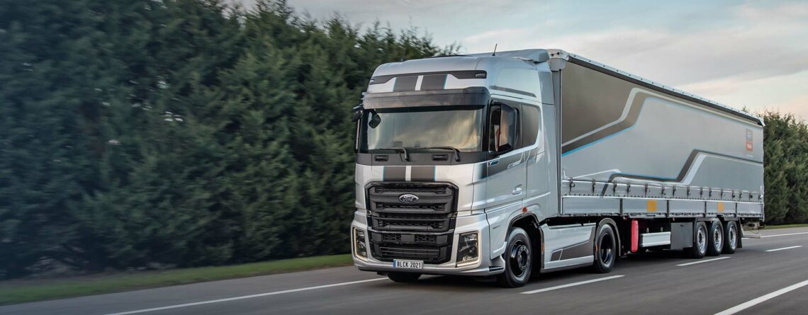 Ford Cargo Blackline